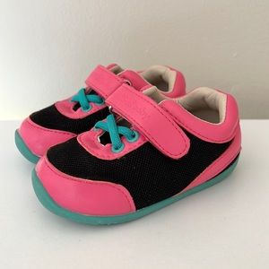 MOMObaby Leah Sneakers